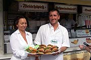 Fleischpflanzerl bei der Wurstbraterei Oberlander (Foto: Martin Schmitz)